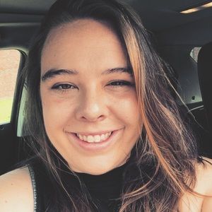 Meet your Posher, Alexandra